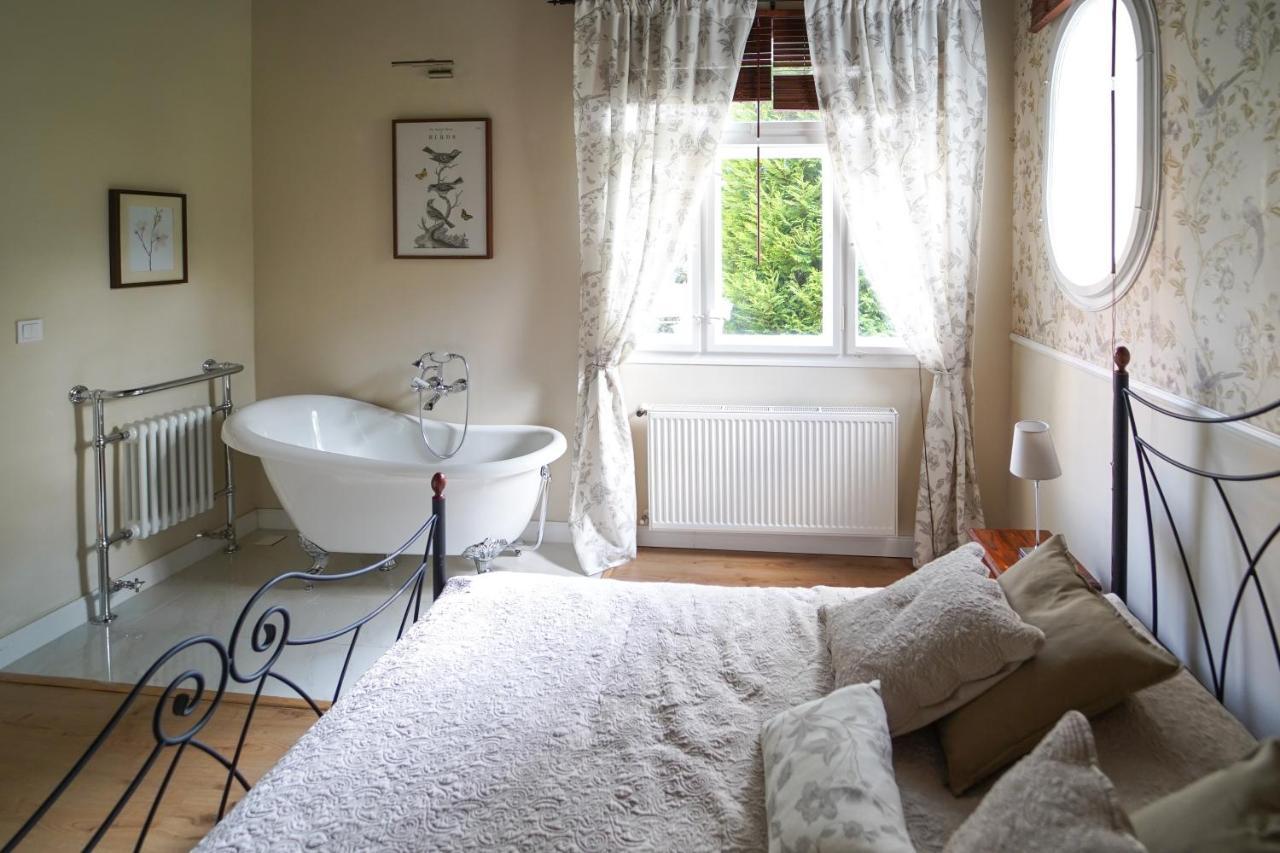 Spa Apartments Theresia Dubí Eksteriør bilde